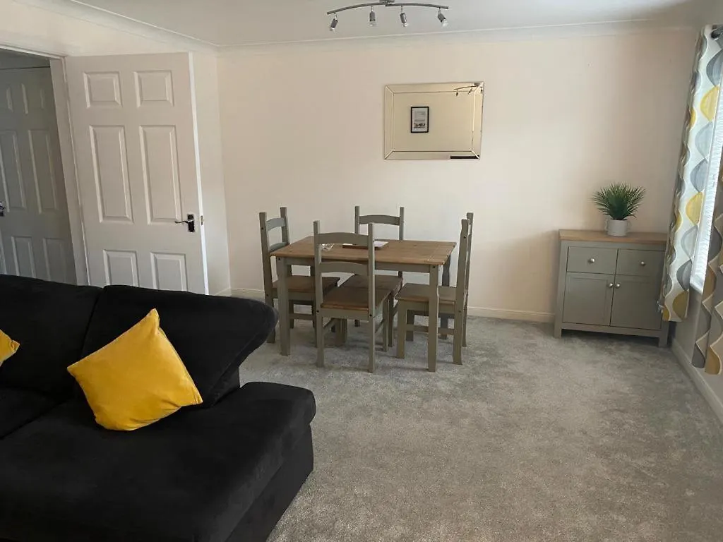 Great Location, Large 1 Bed Flat With Parking Apartment Broughty Ferry