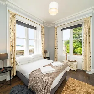 The Gate Holiday home
